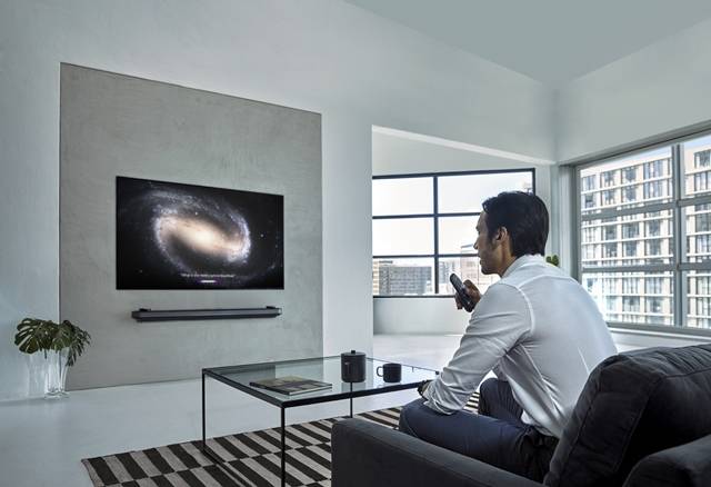LG전자는 'CES 2019'에서 88인치 8K 올레드 TV를 세계 최초로 선보인다고 3일 밝혔다. /LG전자 제공