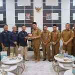Pj Wali Kota Lhokseumawe Ajak PLN NPUP Arun Sinergikan CSR Berbasis Lingkungan