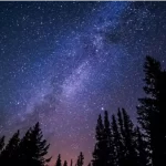 Ilustrasi langit malam. Foto: Pixabay.com