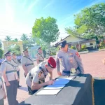 Kapolres Aceh Timur AKBP Nova Suryandaru memimpin Serah Terima Jabatan Tiga Kasat dan Empat Kapolsek. Foto: Polres Aceh Timur