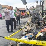 Kondisi rumah Rico Sempurna Pasaribu setelah terbakar. Foto: Kompas