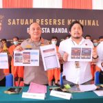 Kapolresta Banda Aceh Kombes Pol Fahmi Irwan Ramli saat jumpa pers penangkapan pelaku judi online, Rabu, 19 Juni 2024. Foto: Istimewa