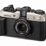 Kamera film analog Pentax 17 dari Ricoh. Foto: Ricoh