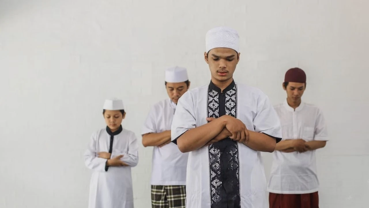 Tuntunan Lengkap Salat Idul Adha dari Niat sampai Salam. Foto: NU Online