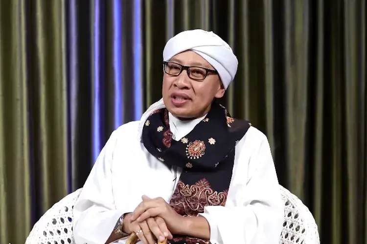 KH Yahya Zainul Ma'arif atau Buya Yahya. Foto: Al Bahjah TV