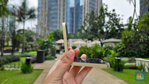 Samsung Galaxy Flip 6. Foto: CNBC Indonesia