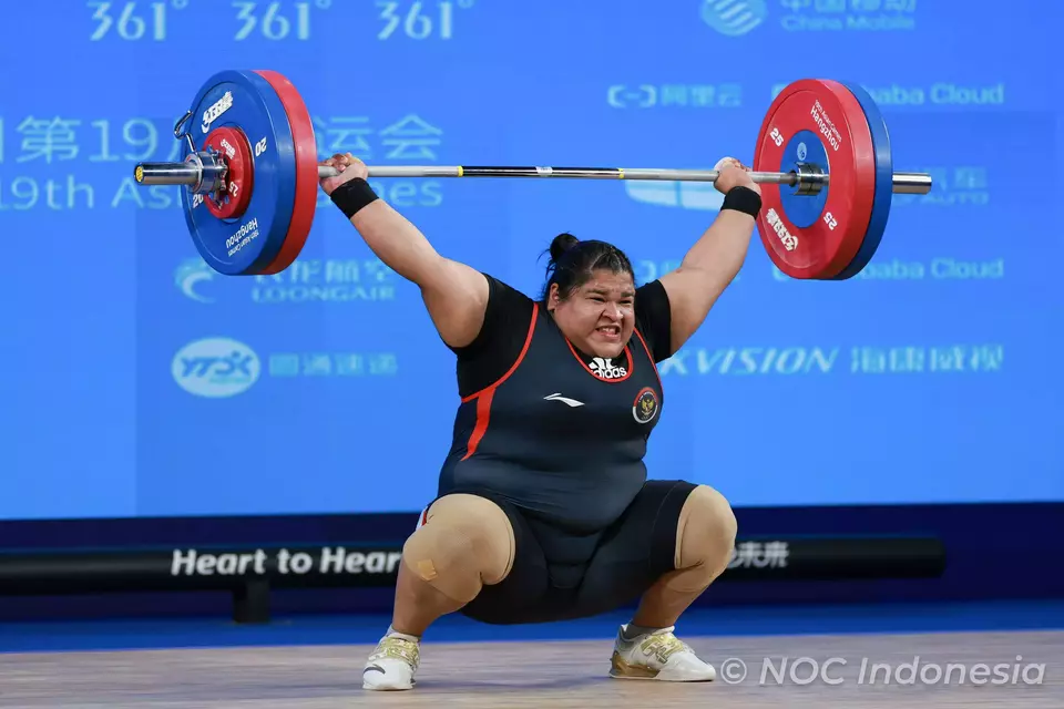 Lifter Aceh Nurul Akmal. Foto: NOC Indonesia
