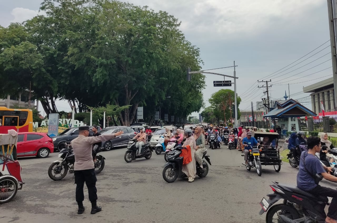 Suasana Simpang Taman Riyadah 18 Agustus 2024