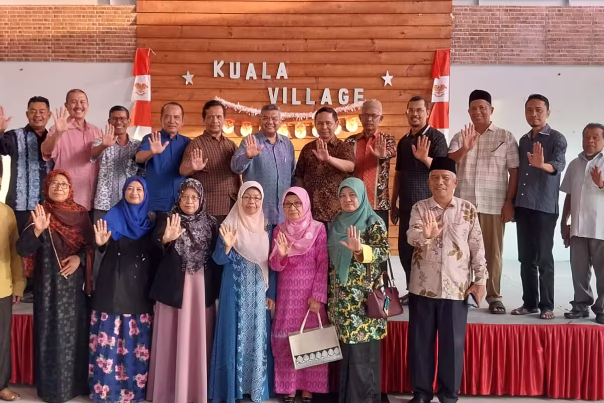 Pengurus ICMI Aceh tolak dan kecam PP Penyediaan Alat Kontrasepsi di Sekolah. Foto: Istimewa