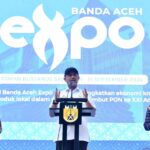 Pj Wali Kota Banda Aceh Ade Surya saat membuka Banda Aceh Expo di Taman Bustanussalatin atau Taman Sari, Selasa, 10 September 2024. Foto: Humas Pemko Banda Aceh Aceh