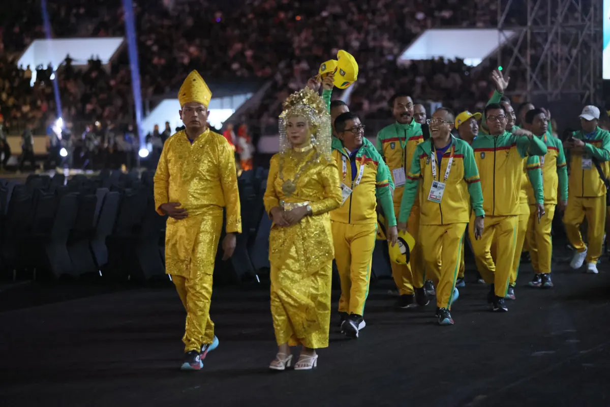 Perwakilan dari provinsi di Idnonesia. Parade kontingen Aceh. Foto: Adi G for Line1.News