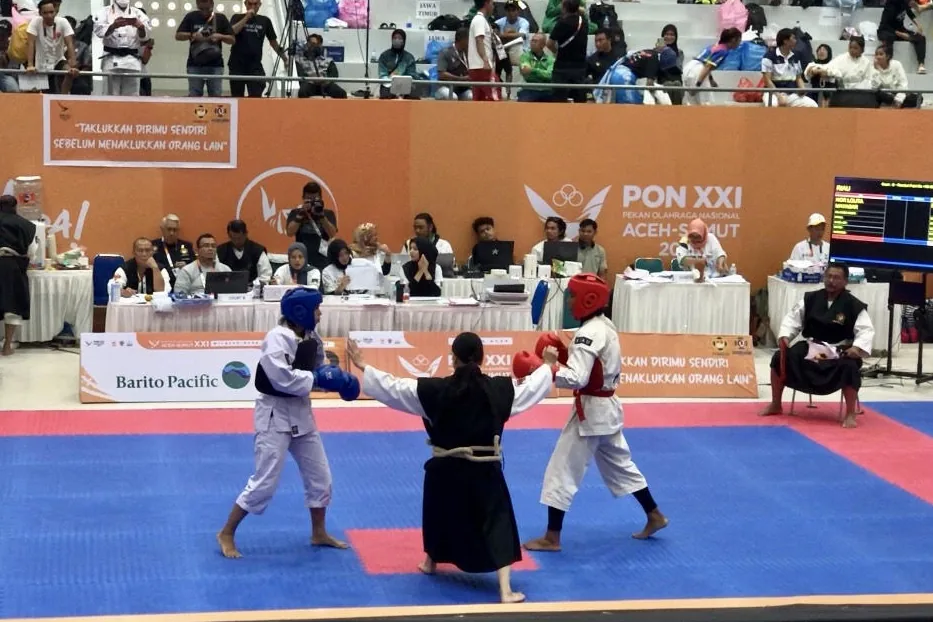 Pertandingan cabang olahraga Shorinji Kempo pada Pekan Olahraga Nasional (PON) XXI Aceh-Sumut, di GOR Koni Aceh, Kamis (19/9/2024). Foto: MC PON Aceh/Riska Zulfira