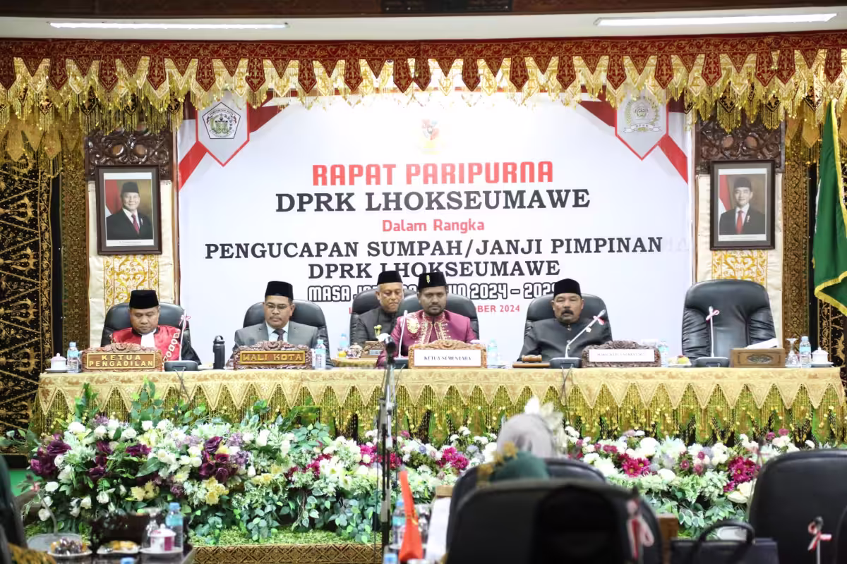 Pengucapan sumpah pimpinan DPRK Lhokseumawe 2024 2029 7