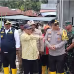 Kapolda Aceh Tinjau Lokasi Banjir Tamiang Ditemani Pj Gubernur dan Pangdam,