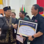 PFI Aceh Terima Ar-Raniry Award dari Rektor UINAR