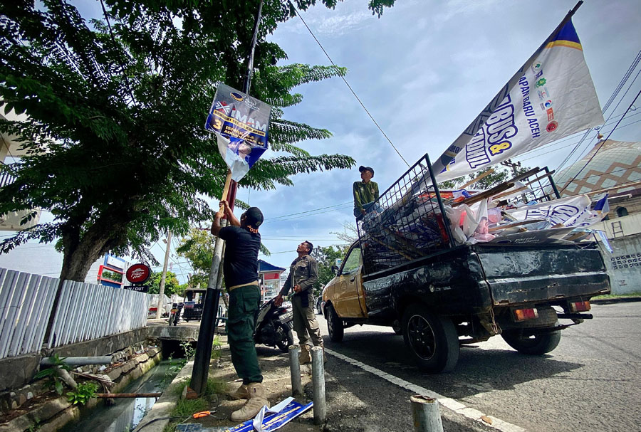 Penertiban APK di Lhokseumawe