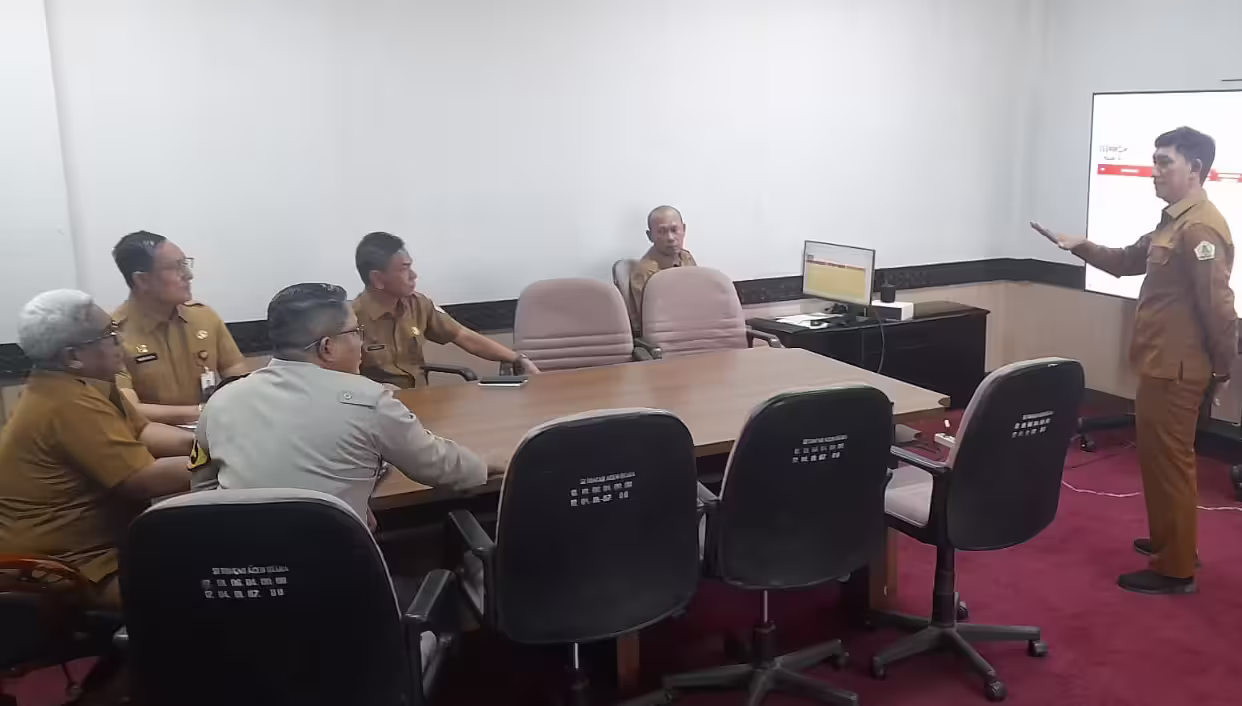 Pj Bupati Aceh Utara Pantau Persiapan Final Desk Pilkada