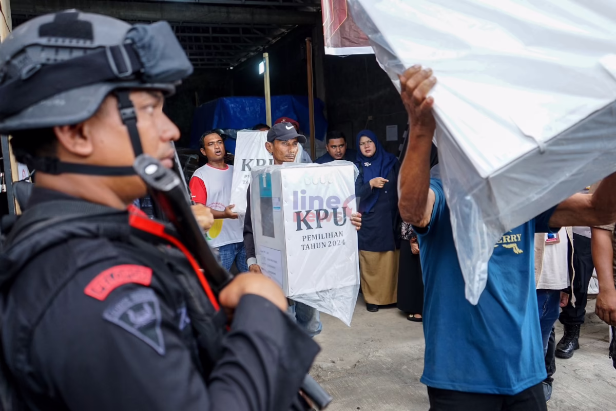 distribusi logistik pilkada line1news yasir9