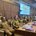 pj wali kota a hanan hadiri rakor di komisi II