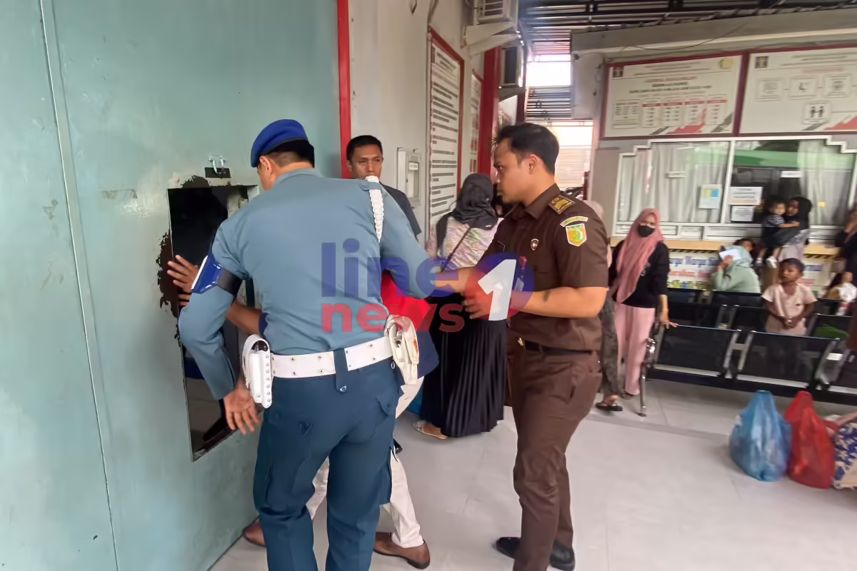 Eksekusi Hariadi ke Lapas Lhokseumawe Line1News Fajar2.jpeg