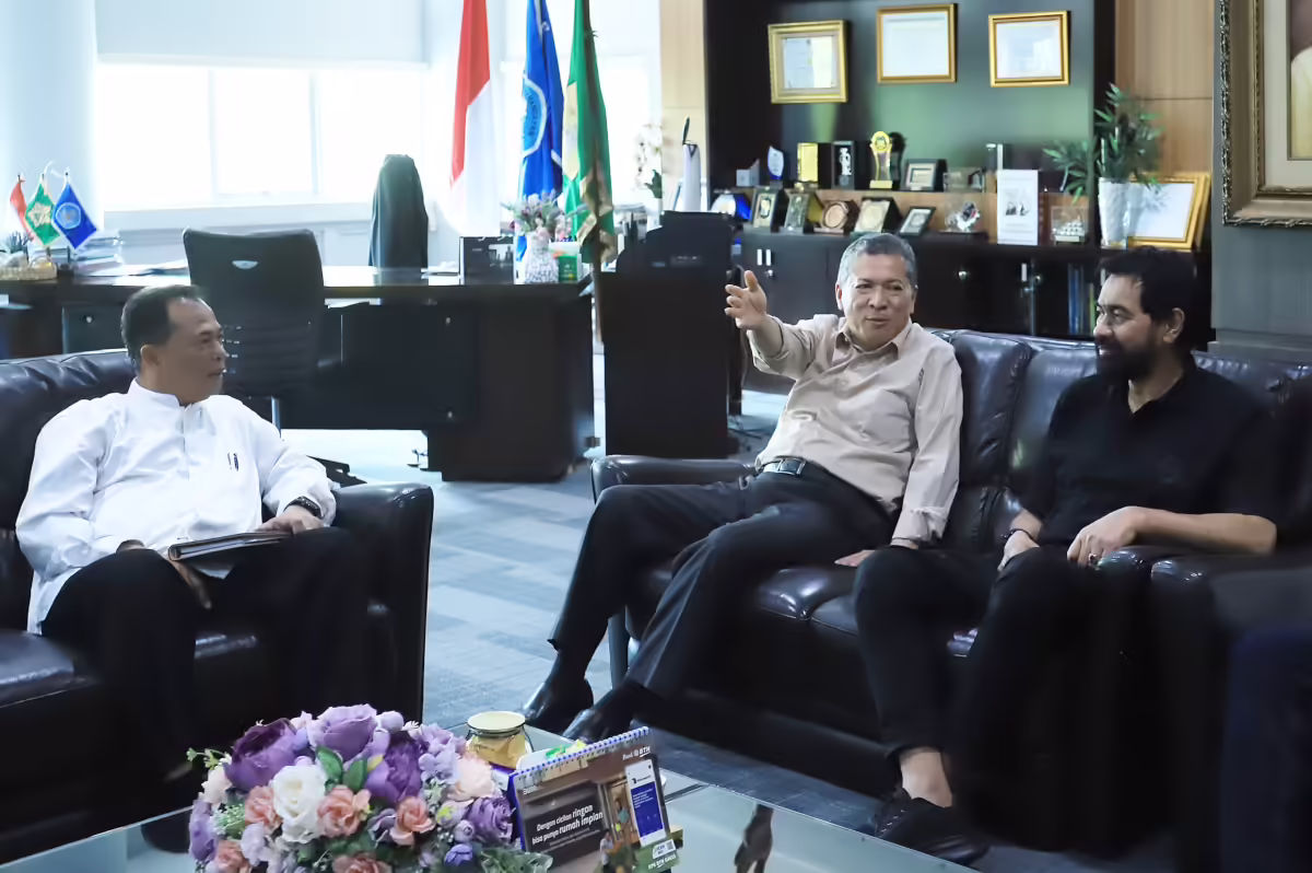 Mualem Rektor USK4