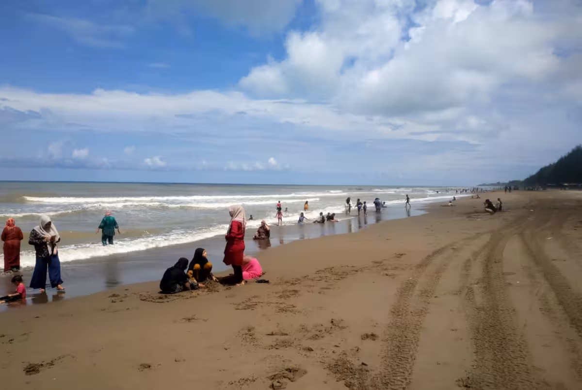 Pantai Bantayan 1