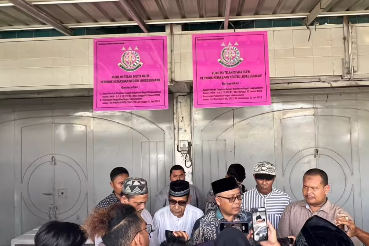 Tim JPU Kejari Lhokseumawe menyita aset Hariadi1