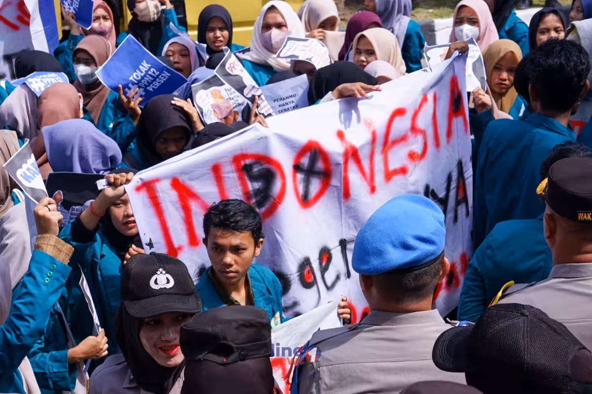 Demo Tolak Kenaikan PPN Line1News Yasir (17)