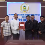 penyerahan usulan pengangkatan bupati