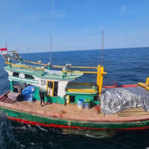 Kapal pembawa bawang merah Thailand