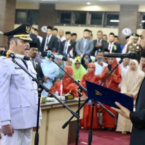 Mualem lantik wali kota subulussalem