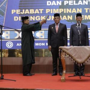 Pelantikan 3 pejabat baru Pemerintah Aceh