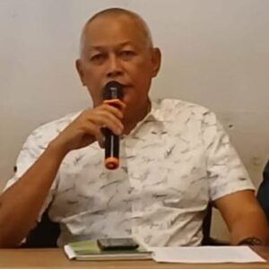 Teuku Kamaruzzaman atau Ampon Man
