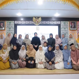 Wali Kota Illiza bersama para da'iyah