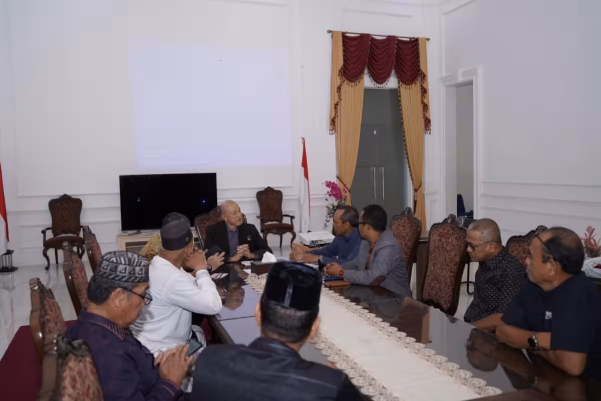 Wali Nanggroe menerima kunjungan pengurus Koppas