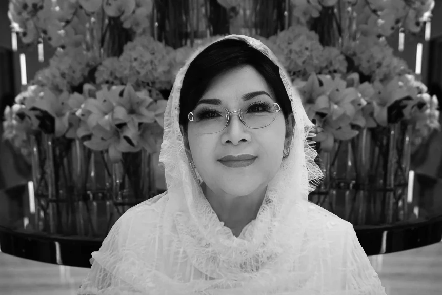 Almarhumah Titiek Puspa