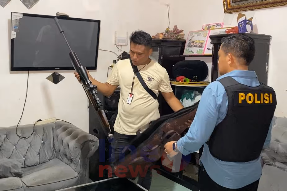 Barang bukti senapa angin yang sudah dimodifikasi