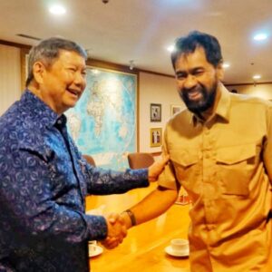 Hashim dan Mualem