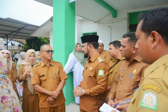 Bupati Al Farlaky sidak Puskesmas Pante Bidari