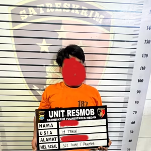 Tersangka MH