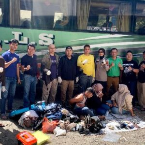 Tim gabungan BNN Sumbar menangkap 2 wanita satu pria asal Aceh yang membawa sabu sabu
