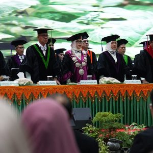 4 profesor baru USK