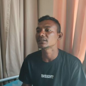 Afdal nelayan selamat dari kapal tenggelam