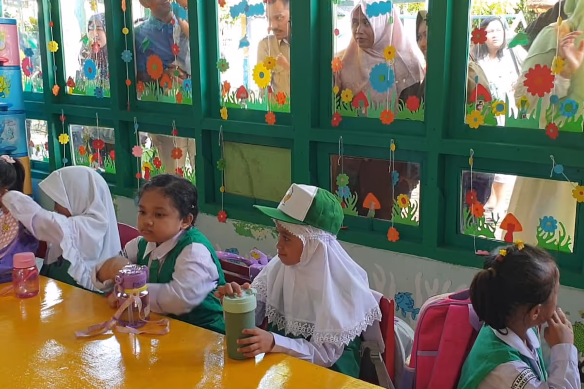 hari pertama sekolah (1)