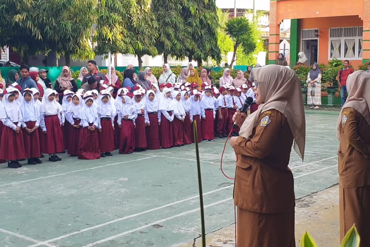 hari pertama sekolah (7)