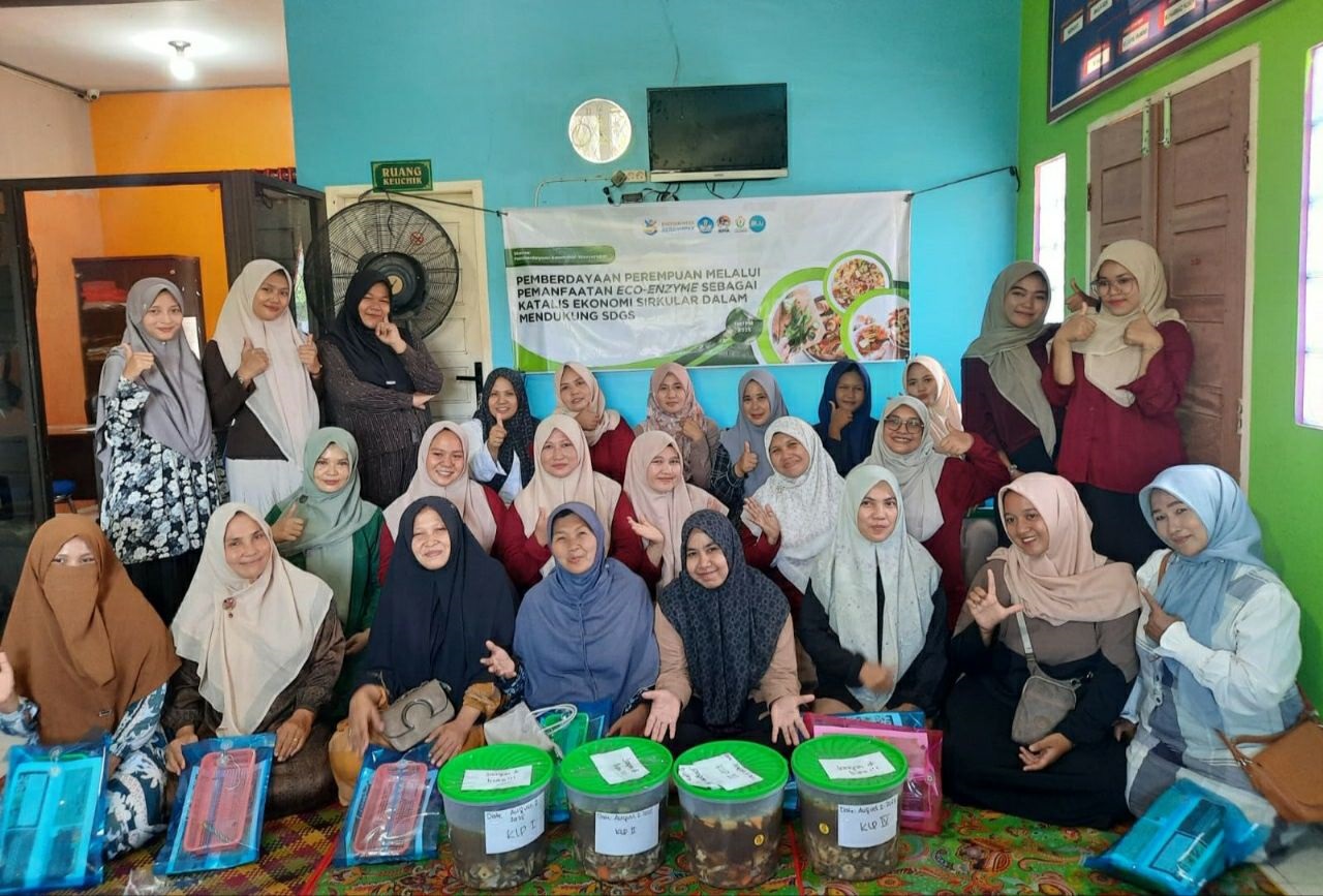 Dosen Unimal dan kaum perempuan Blang Cruem