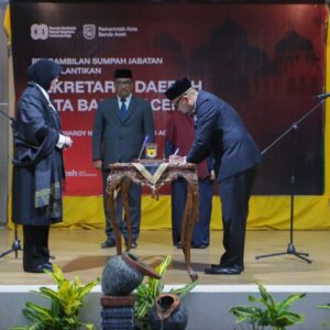 Jalaluddin dilantik sebagai Sekda Banda Aceh