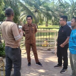 Kadis Lingkungan Hidup Aceh TImur di Panton Rayeuk T