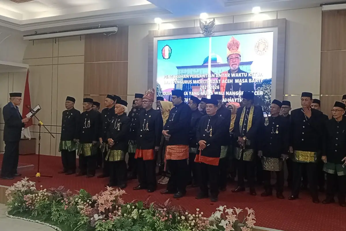 Pengukuhan pengurus MAA