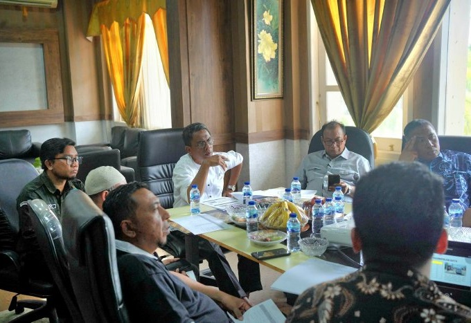 Rapat penertiban parkir dan PAD Nagan Raya